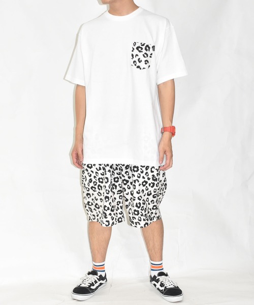 Футболка с карманом и принтом DOUBLE STEAL, белая
Футболка с карманом и принтом DOUBLE STEAL, белая