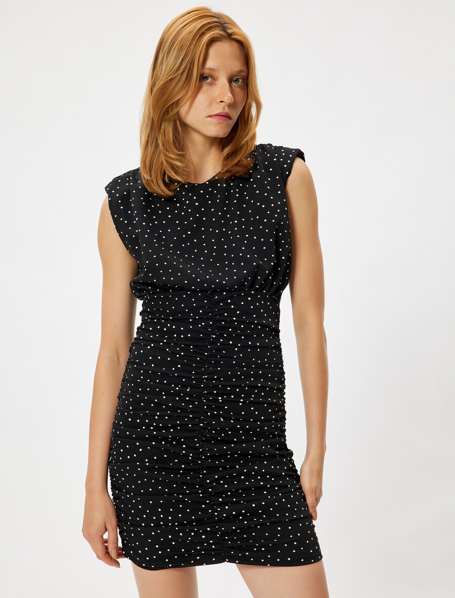 Мини платье Koton Dress, черный
Мини платье Koton Dress, черный