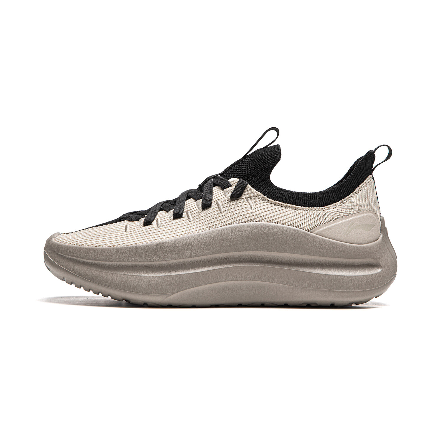 Кроссовки LINING Cloud Wave Lifestyle Shoes Men Low-top Oatmeal Grey/Midnight Black, черный
Кроссовки LINING Cloud Wave Lifestyle Shoes Men Low-top Oatmeal Grey/Midnight Black, черный