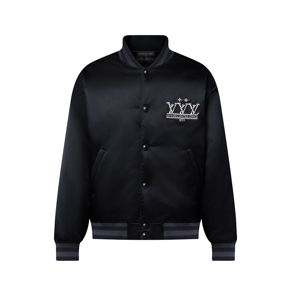 Бейсбольный блузон из нейлона с декором Louis Vuitton, черный
Бейсбольный блузон из нейлона с декором Louis Vuitton, черный