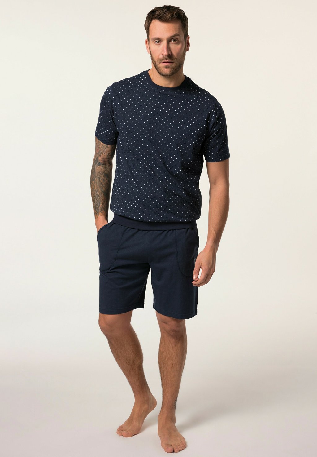 Пижама ALL-OVER PRINT SET JP1880, темно-синий
Пижама ALL-OVER PRINT SET JP1880, темно-синий