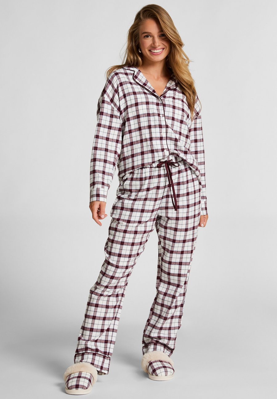 Пижамные брюки Hunkemöller PETITE PYJAMA BOTTOMS, White
Пижамные брюки Hunkemöller PETITE PYJAMA BOTTOMS, White