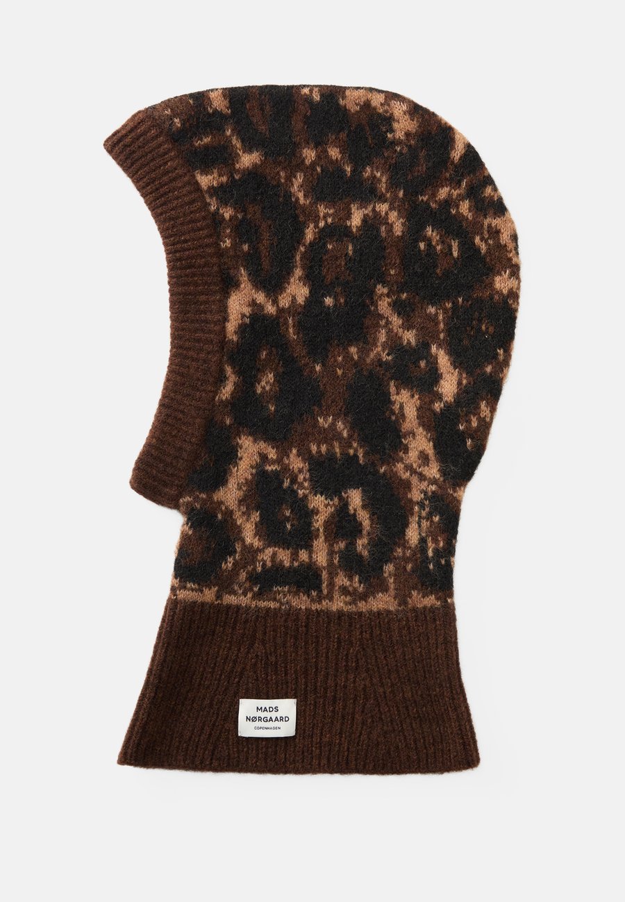Шапка Mads Nørgaard TOSCA BERNADOTTE HAT, Brown/Black/Brown
Шапка Mads Nørgaard TOSCA BERNADOTTE HAT, Brown/Black/Brown