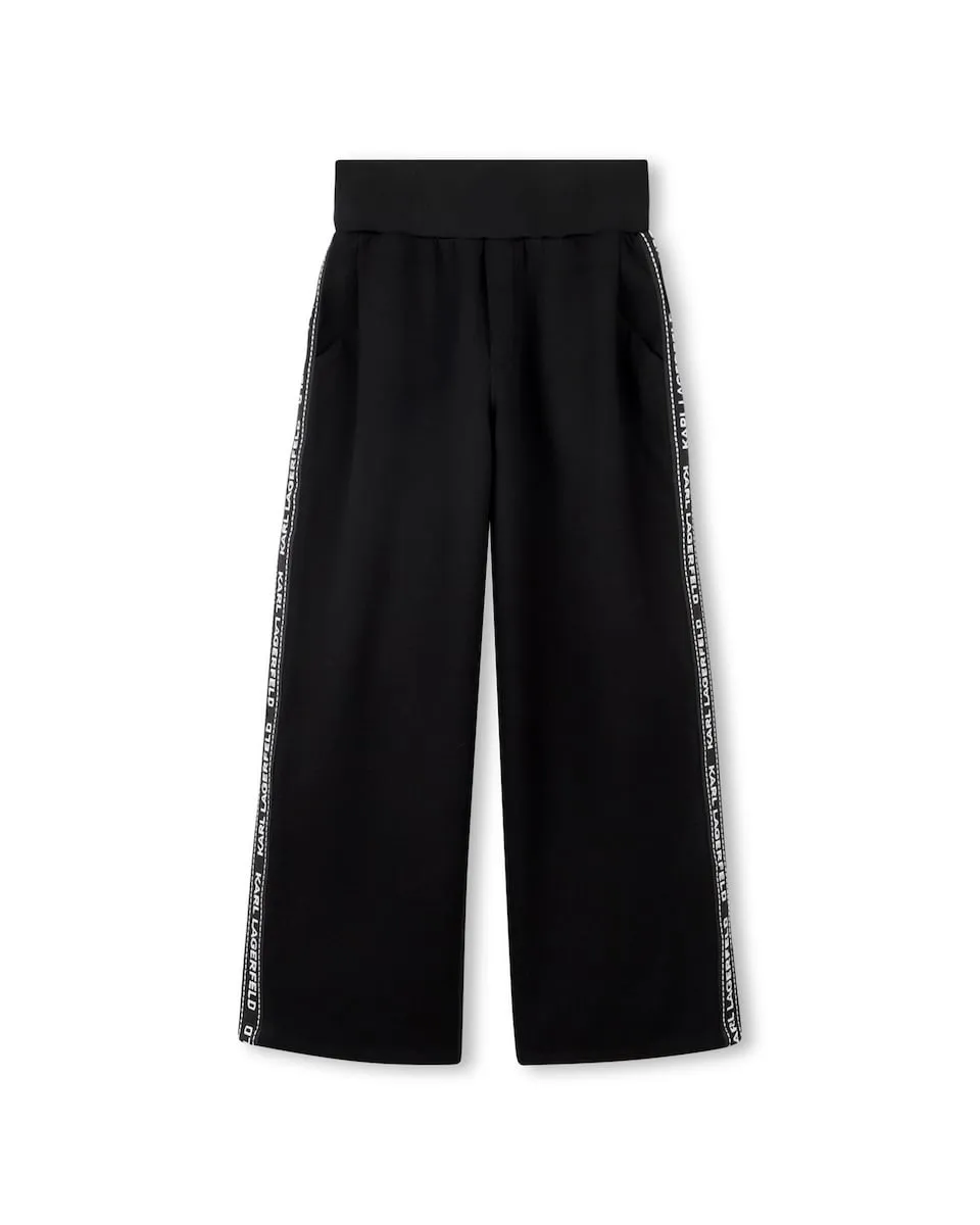 Детские спортивные штаны для девочки черного однотонного цвета Karl Lagerfeld Kids
Детские спортивные штаны для девочки черного однотонного цвета Karl Lagerfeld Kids