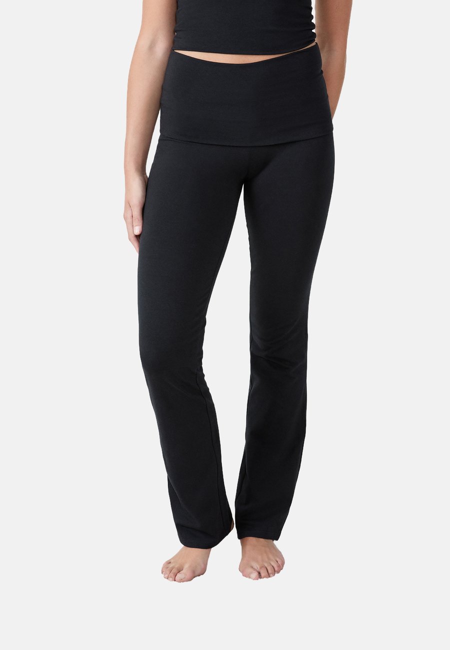 Пижамные брюки Etam GALATEA, Black
Пижамные брюки Etam GALATEA, Black