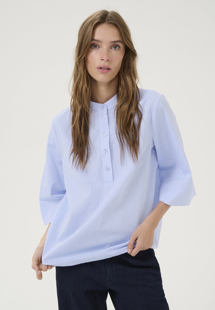 Топ My Essential Wardrobe BELLA, Kentucky Blue Striped/Blue
Топ My Essential Wardrobe BELLA, Kentucky Blue Striped/Blue