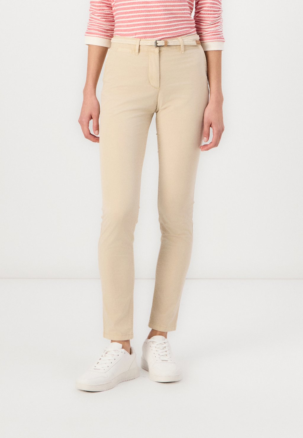 Чиносы SLIM TOM TAILOR, бежевый
Чиносы SLIM TOM TAILOR, бежевый