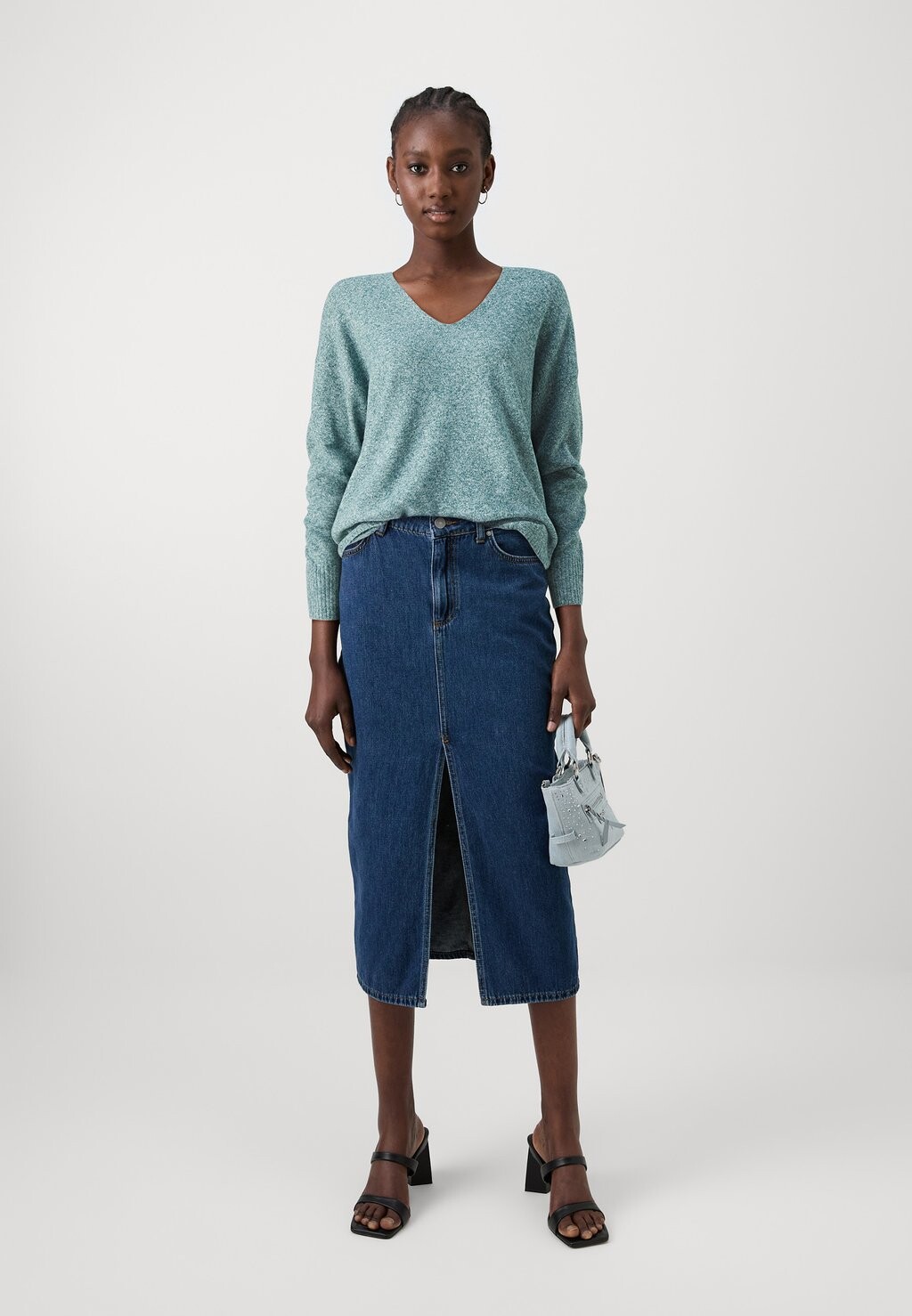 Джемпер ONLRICA LIFE L/S NOOS ONLY, темно-зеленый
Джемпер ONLRICA LIFE L/S NOOS ONLY, темно-зеленый