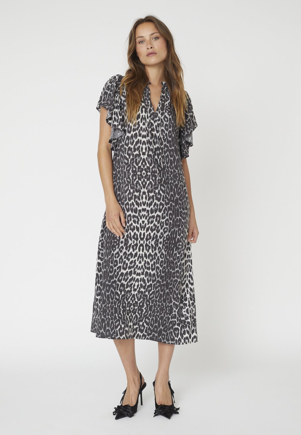 Повседневное платье LEOCC SS FRILL DRESS Co'couture, темно-серый
Повседневное платье LEOCC SS FRILL DRESS Co'couture, темно-серый