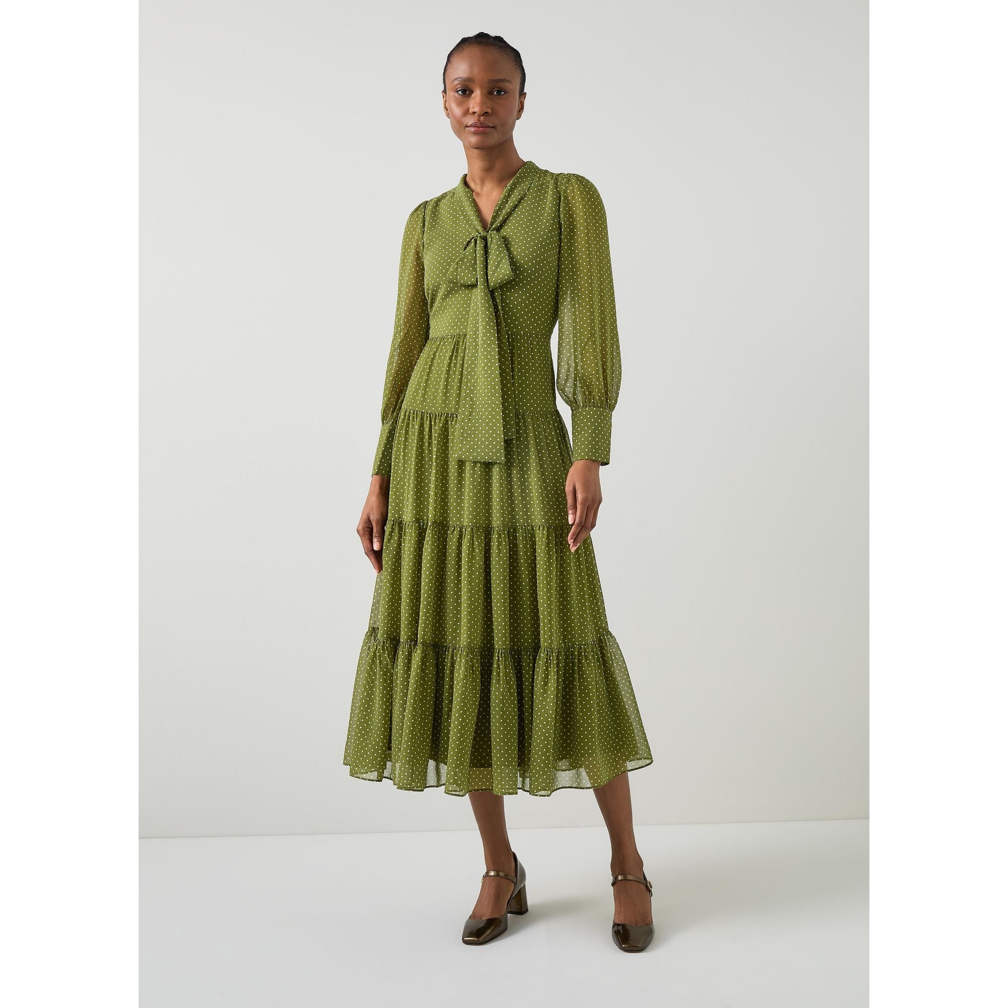 Полли Платье Lk Bennett, оливковый
Полли Платье Lk Bennett, оливковый