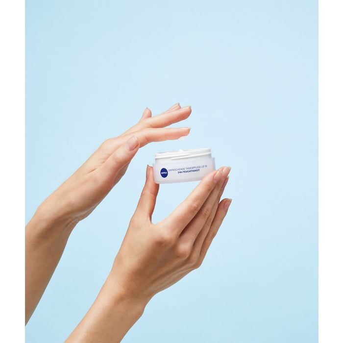 Дневной крем для лица Essentials 24h Boost de Hidratación Día Nivea, 50 ml
Дневной крем для лица Essentials 24h Boost de Hidratación Día Nivea, 50 ml
