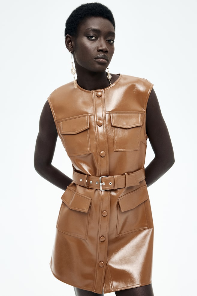 Платье-Карго с покрытием H&M, коричневый
Платье-Карго с покрытием H&M, коричневый