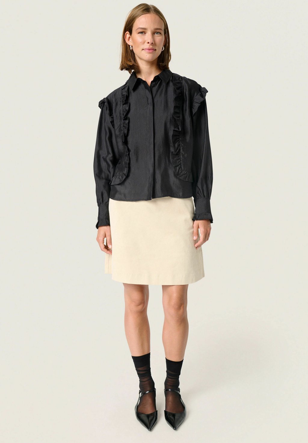 Блузка на пуговицах KAROLINA Soaked in Luxury, черный
Блузка на пуговицах KAROLINA Soaked in Luxury, черный