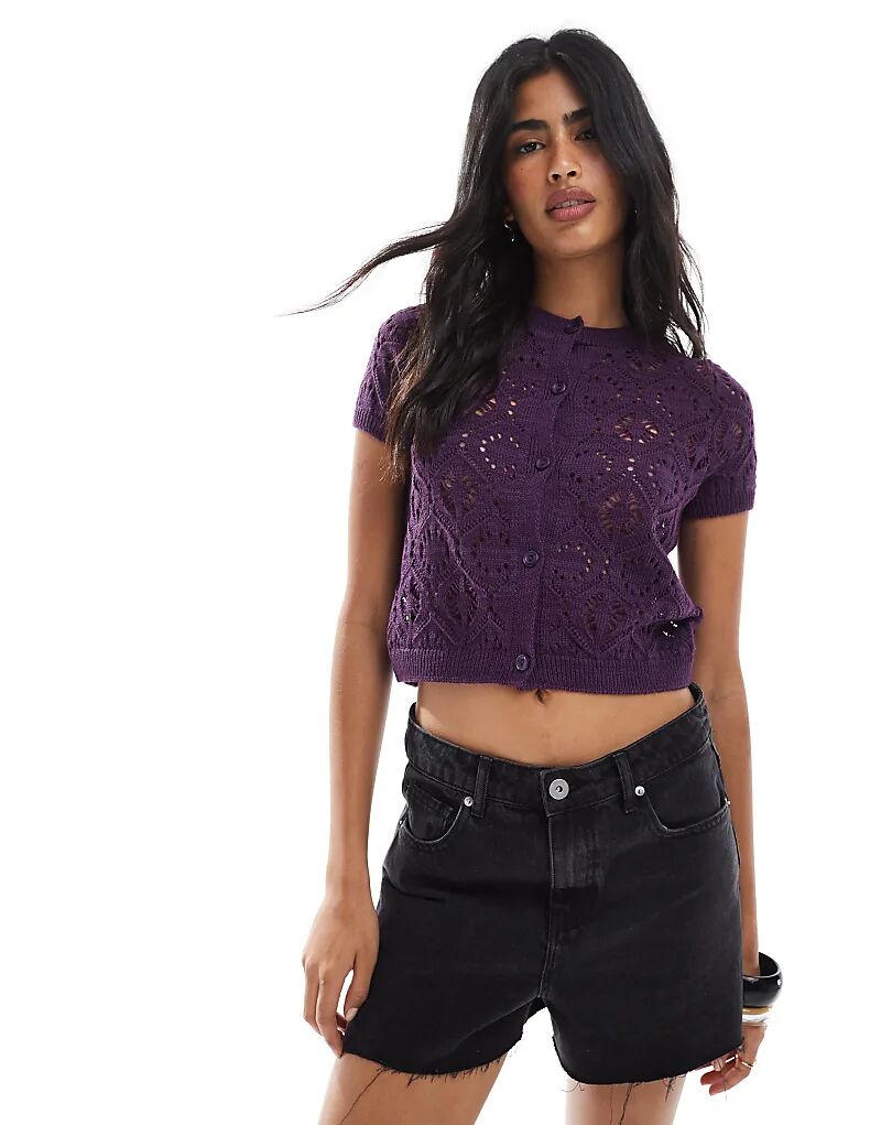 Вязаный крючком кардиган Miss Selfridge с короткими рукавами-фонариками сливового цвета
Вязаный крючком кардиган Miss Selfridge с короткими рукавами-фонариками сливового цвета