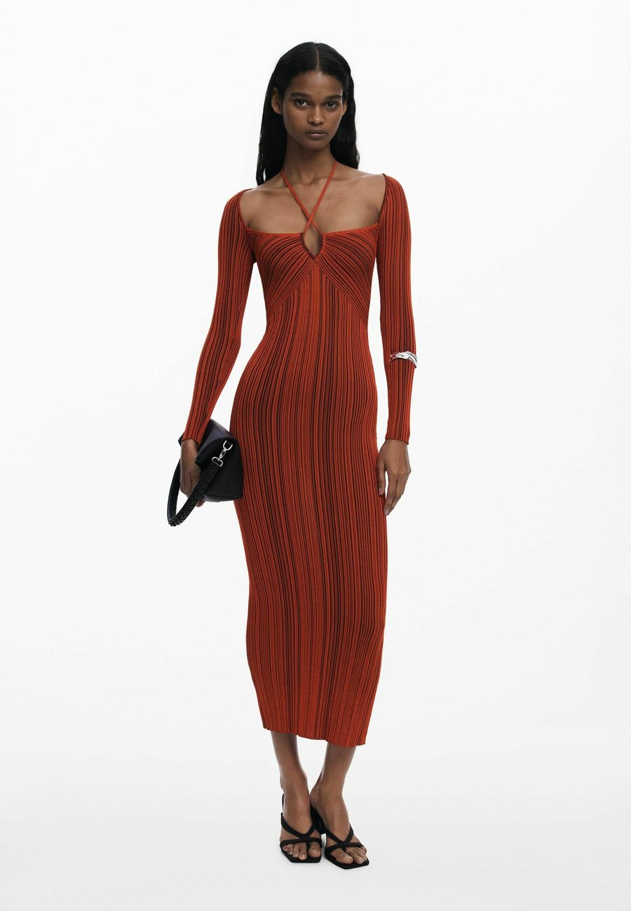 Платье Desigual Jumper dress, Orange
Платье Desigual Jumper dress, Orange