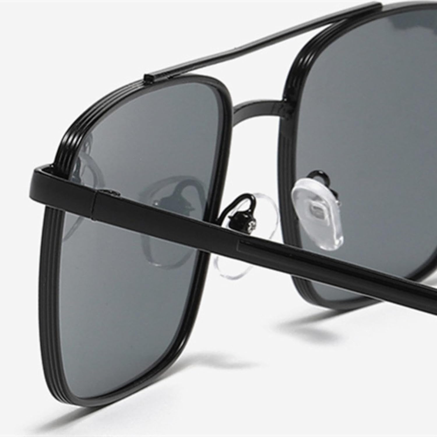 Ретро-солнцезащитные очки с двойными металлическими перемычками для женщин, модные, с прозрачными линзами с градиентом цвета "океан", защита от УФ-излучения UV400 TVTBBVV, Golden Grey
Ретро-солнцезащитные очки с двойными металлическими перемычками для женщин, модные, с прозрачными линзами с градиентом цвета "океан", защита от УФ-излучения UV400 TVTBBVV, Golden Grey