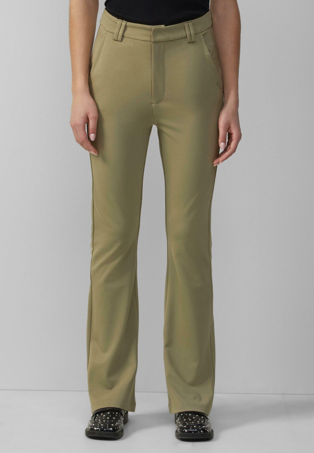 Брюки ELASTISCHE INTERLOCK QS, темно-зеленый
Брюки ELASTISCHE INTERLOCK QS, темно-зеленый