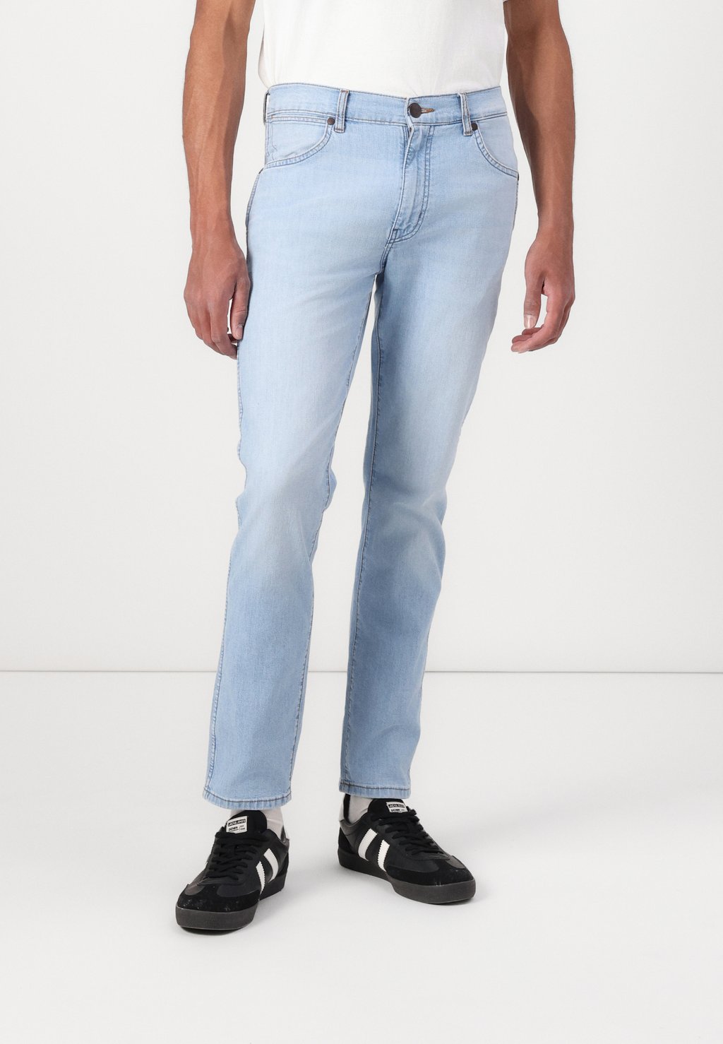 Джинсы облегающего кроя LARSTON Wrangler, цвет Spur
Джинсы облегающего кроя LARSTON Wrangler, цвет Spur