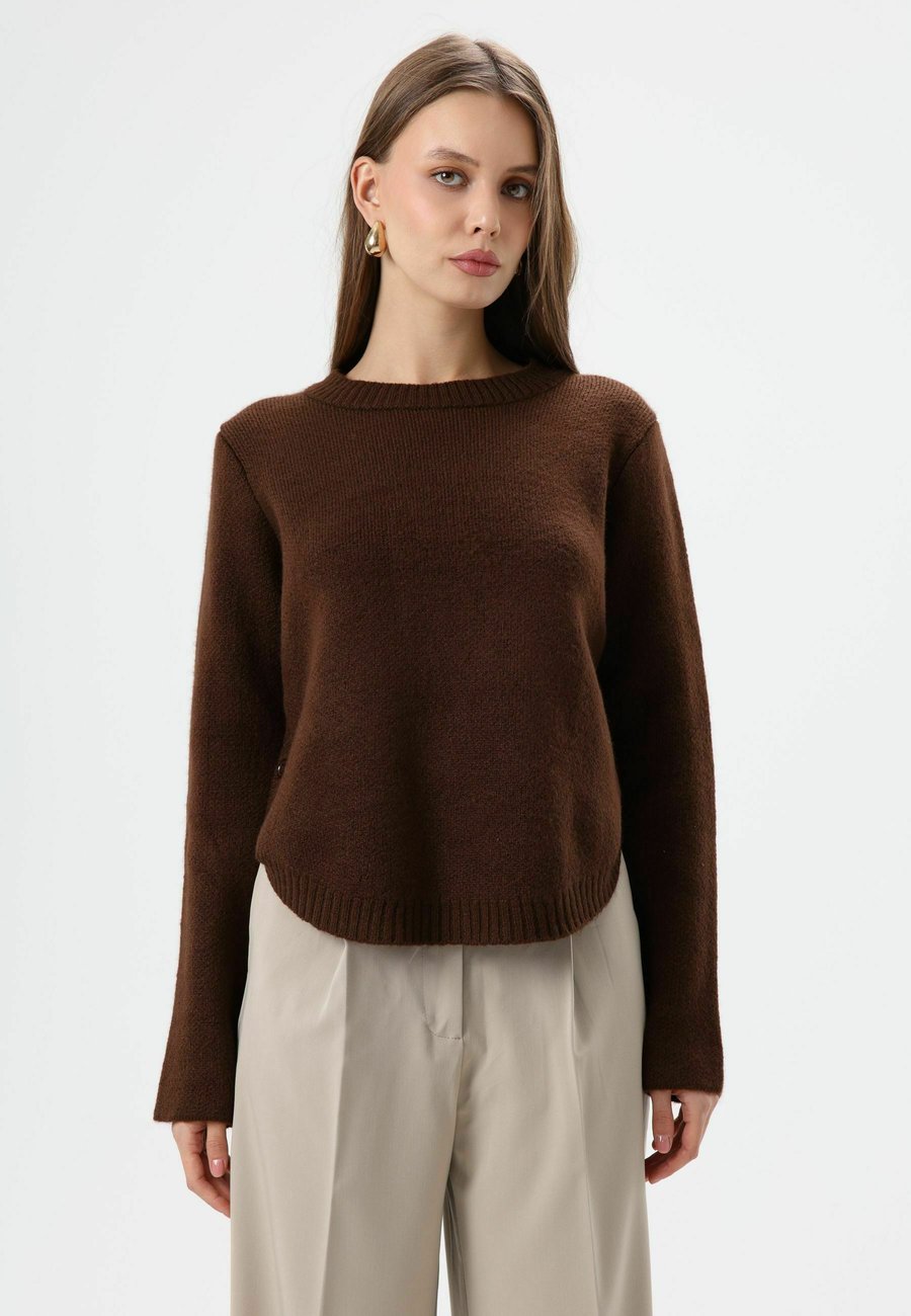 Джемпер D.MoRo ROUND NECK, Brown
Джемпер D.MoRo ROUND NECK, Brown