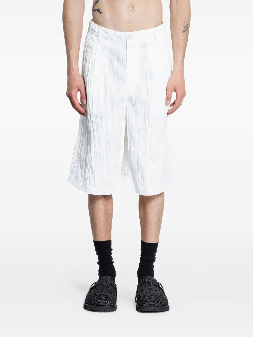 Плиссированные шорты три четверти KUON, белый
Плиссированные шорты три четверти KUON, белый