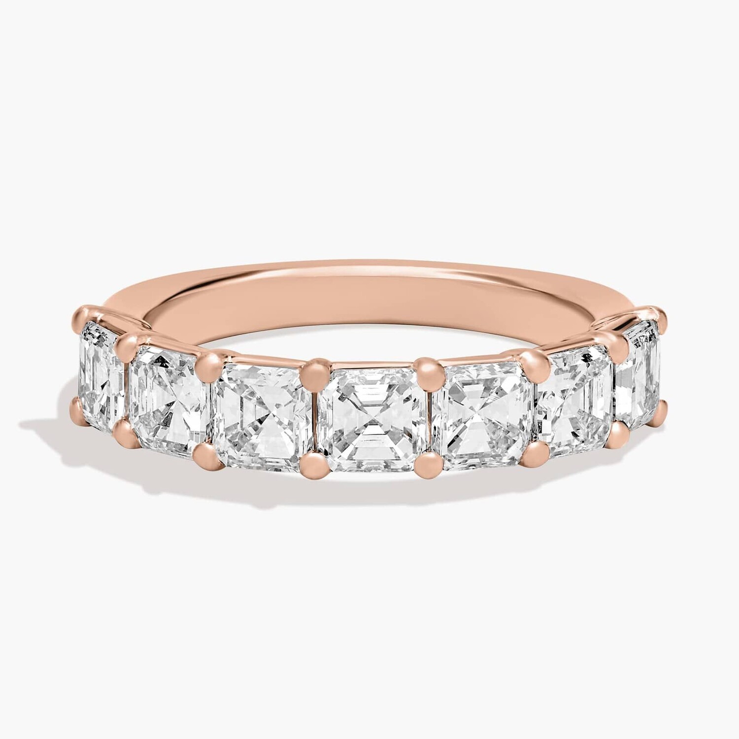 Кольцо с семью выращенными в лаборатории бриллиантами Asscher из 14-каратного розового золота (2 карата, два карата - FG / VS2-SI1) Blue Nile
Кольцо с семью выращенными в лаборатории бриллиантами Asscher из 14-каратного розового золота (2 карата, два карата - FG / VS2-SI1) Blue Nile