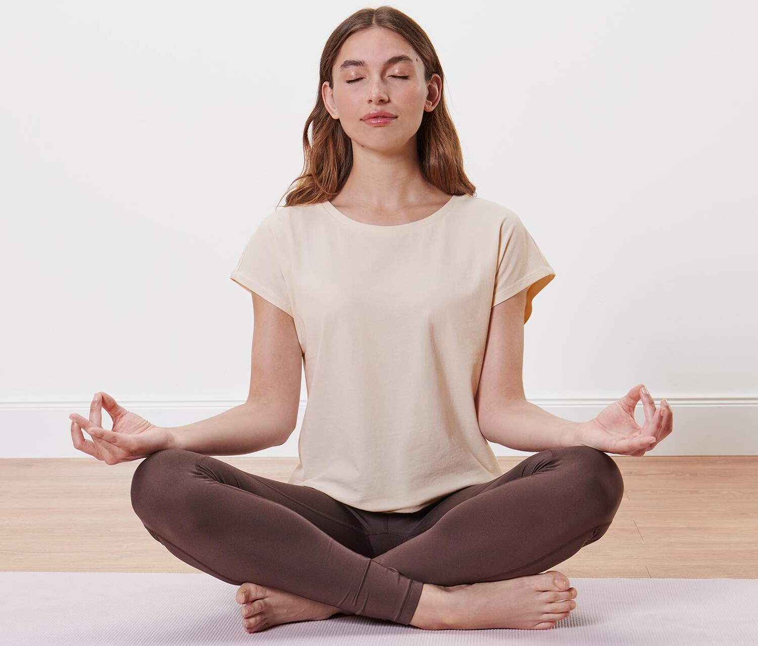 Спортивная рубашка Tchibo, от белого
Спортивная рубашка Tchibo, от белого