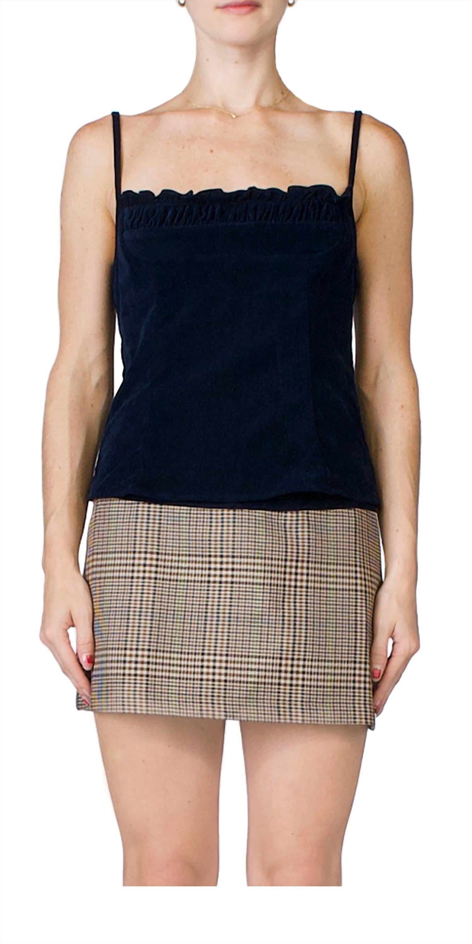 Бархатная майка Tomasina в цвете Midnight Navy CIAO LUCIA
Бархатная майка Tomasina в цвете Midnight Navy CIAO LUCIA