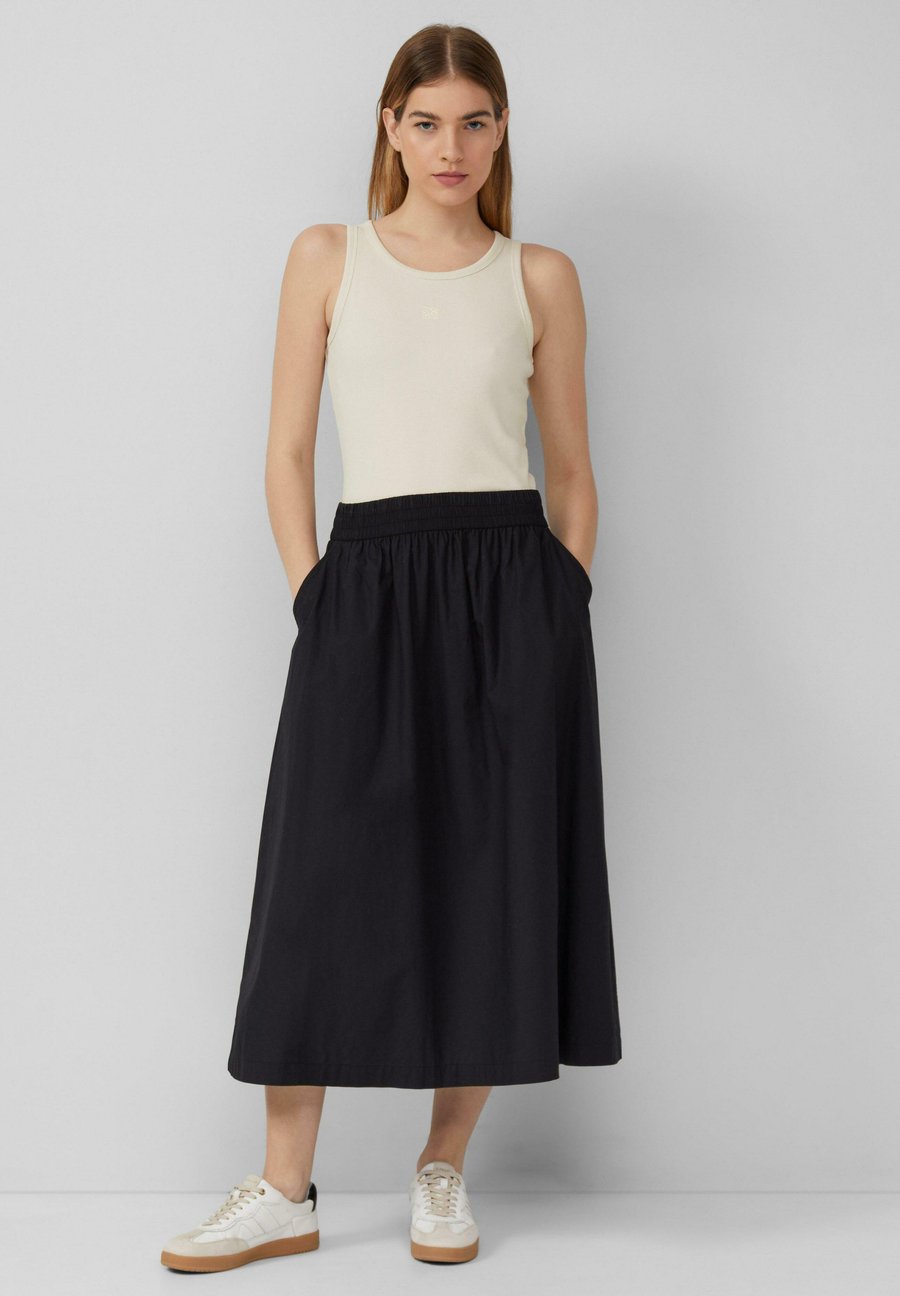 Юбка s.Oliver AUSGESTELLTER , Schwarz/Black
Юбка s.Oliver AUSGESTELLTER , Schwarz/Black