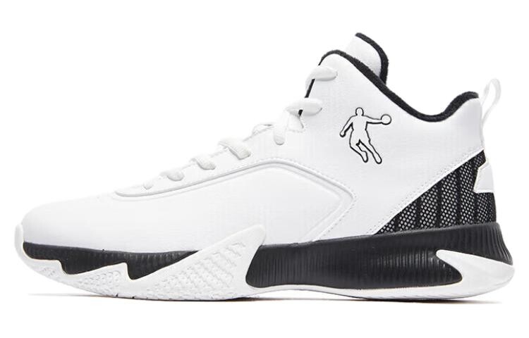 Мужская баскетбольная обувь Qiaodan
Мужская баскетбольная обувь Qiaodan