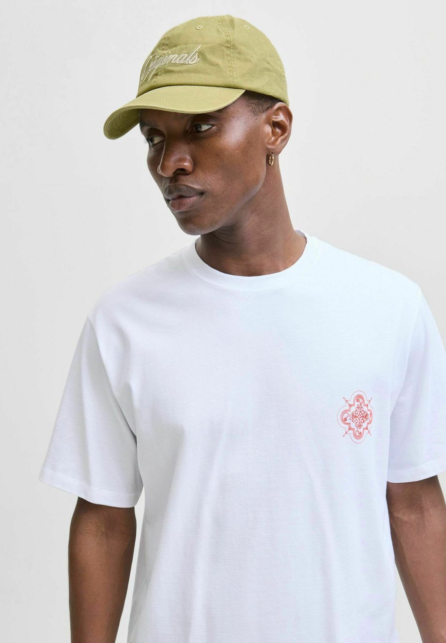 Бейсболка Jack & Jones Cap, Cedar/Green
Бейсболка Jack & Jones Cap, Cedar/Green