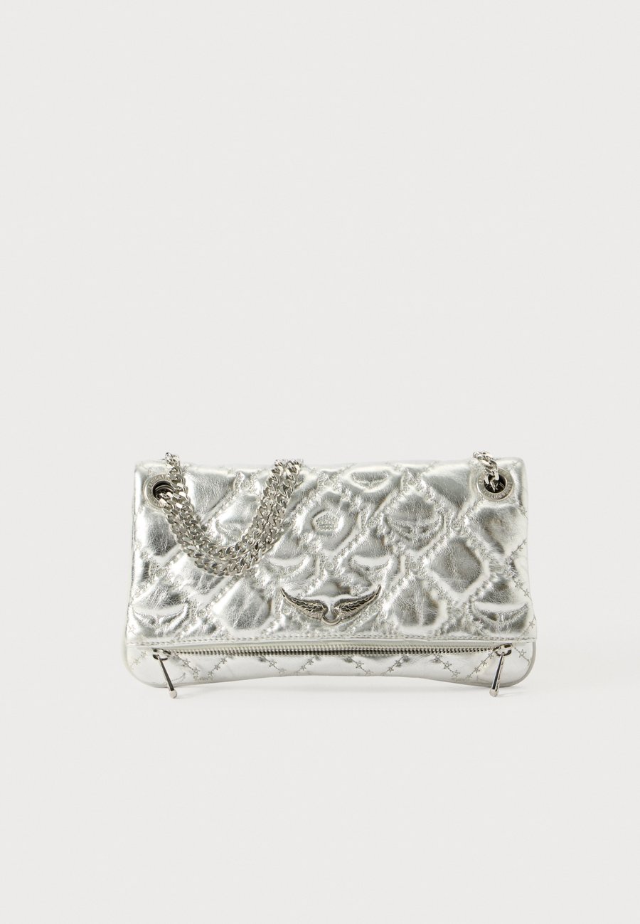 Сумка Zadig & Voltaire ROCK METAL MONOGRAM, Silver-Coloured
Сумка Zadig & Voltaire ROCK METAL MONOGRAM, Silver-Coloured