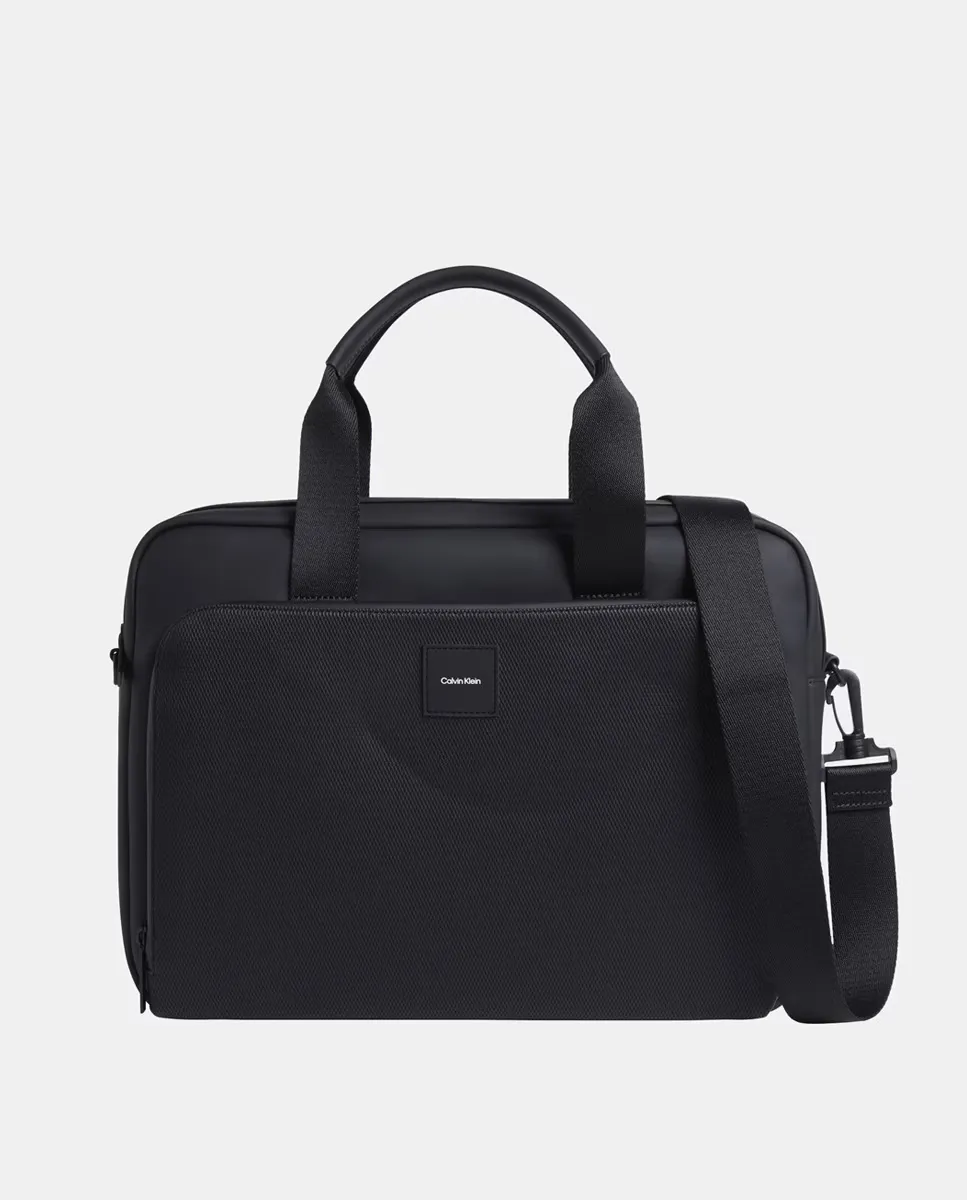 Мужская резиновая сумка для ноутбука Calvin Klein, черный 
Мужская резиновая сумка для ноутбука Calvin Klein, черный