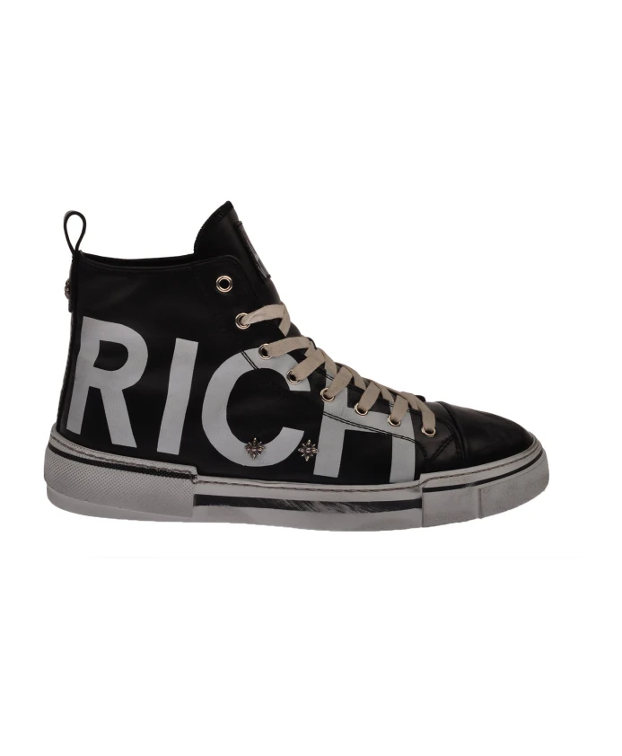 Высокие кроссовки с крупной надписью. John Richmond, черный
Высокие кроссовки с крупной надписью. John Richmond, черный