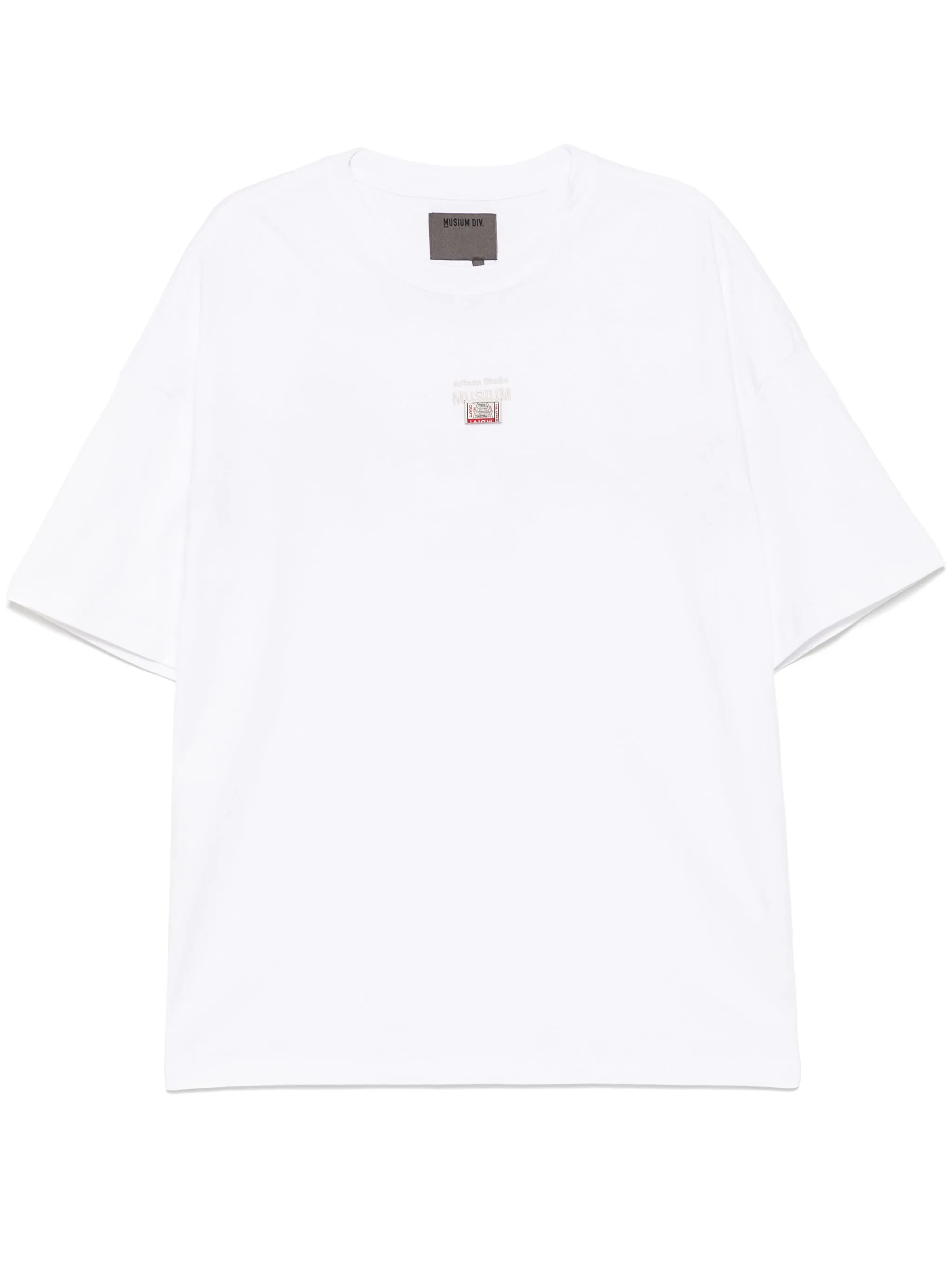 Футболка с вышитым логотипом Musium Div., белый
Футболка с вышитым логотипом Musium Div., белый