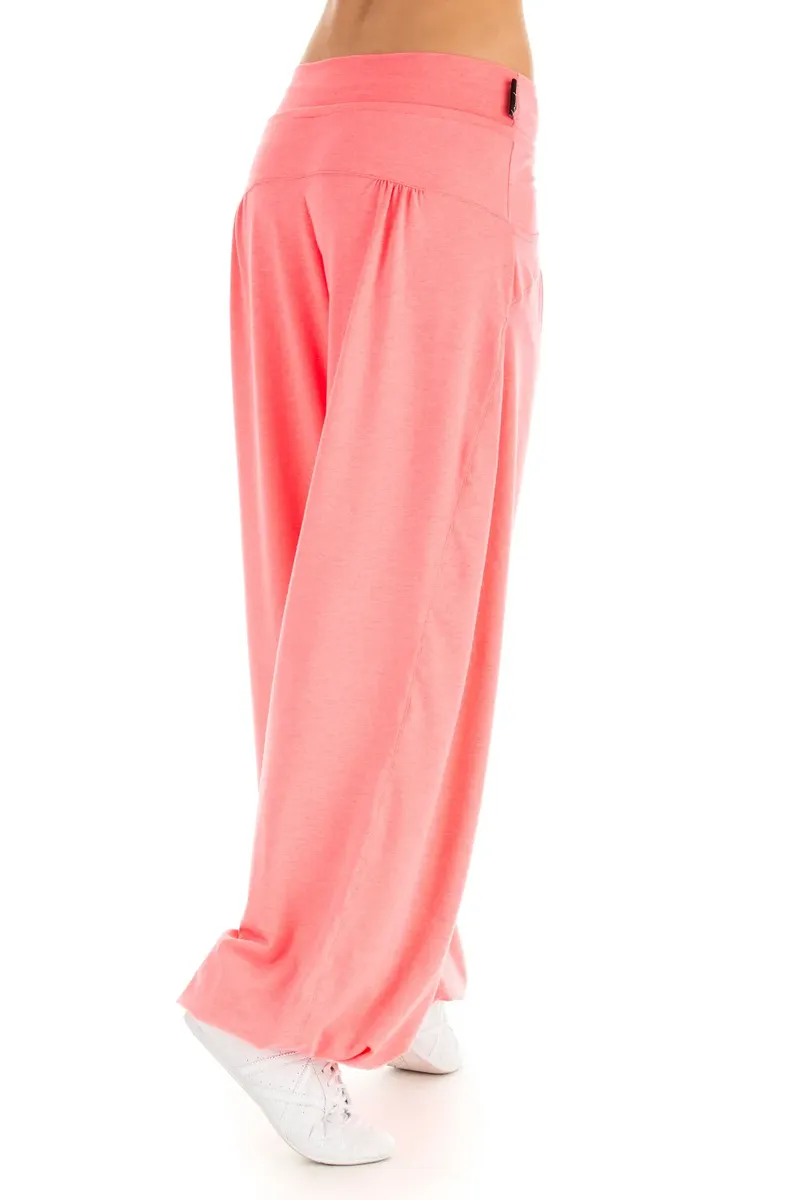 Танцевальные брюки Winshape "WTE3", танцевальный стиль, коралловый
Танцевальные брюки Winshape "WTE3", танцевальный стиль, коралловый