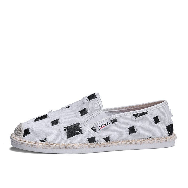 Bull charm Мужские повседневные кроссовки низкие бело-черные, цвет White
Bull charm Мужские повседневные кроссовки низкие бело-черные, цвет White