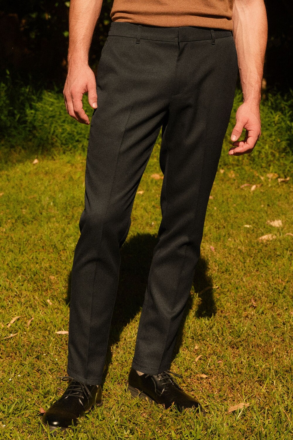 Элегантные брюки с простой передней частью Next, черный
Элегантные брюки с простой передней частью Next, черный