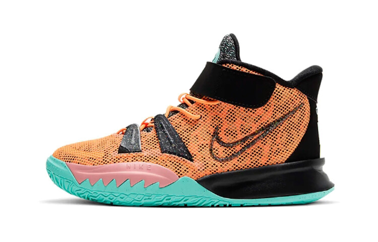 Детские баскетбольные кроссовки Nike Kyrie 7 BP
Детские баскетбольные кроссовки Nike Kyrie 7 BP