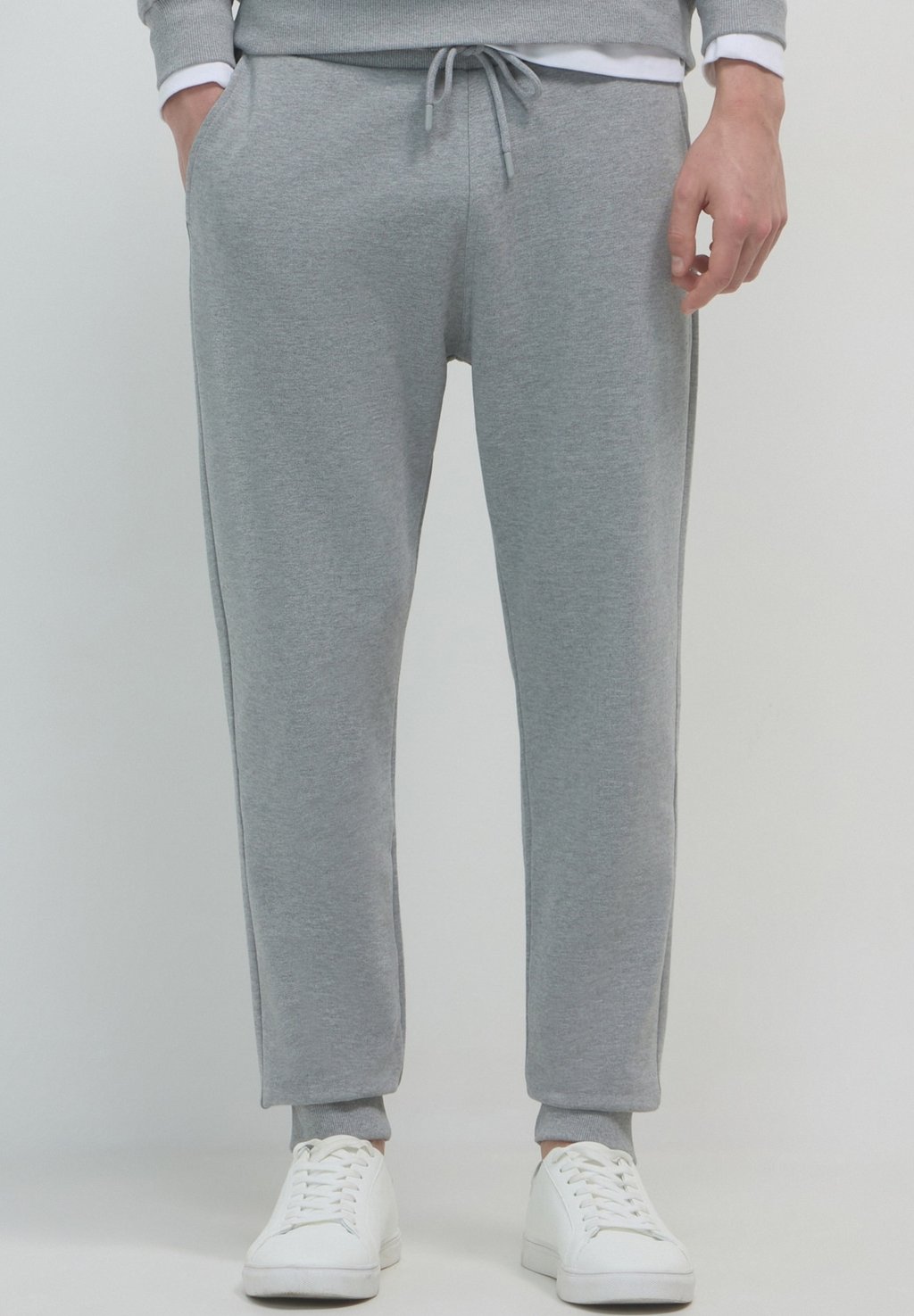 Спортивные брюки Calliope, серый
Спортивные брюки Calliope, серый