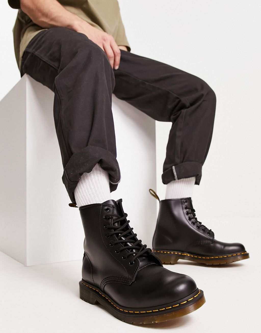 Черные ботинки с 8 люверсами Dr Martens 1460, Черный, Черные ботинки с 8 люверсами Dr Martens 1460
Черные ботинки с 8 люверсами Dr Martens 1460, Черный, Черные ботинки с 8 люверсами Dr Martens 1460