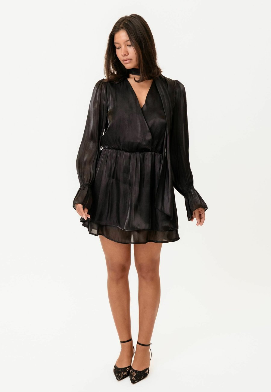 Платье BY IC Day dress, Black
Платье BY IC Day dress, Black