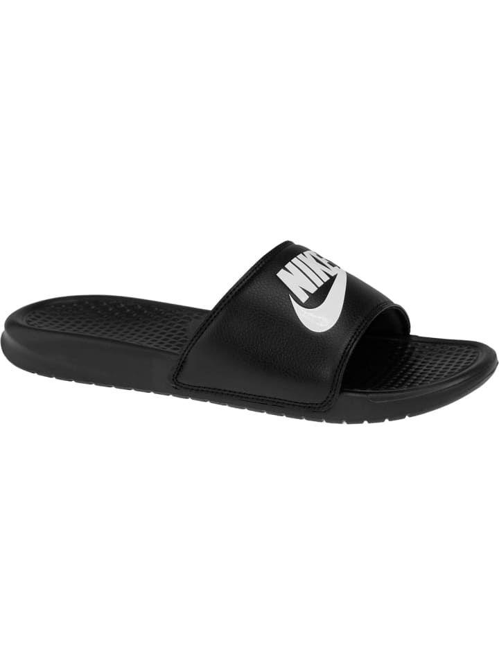 Кроссовки Nike Benassi JDI черного цвета
Кроссовки Nike Benassi JDI черного цвета