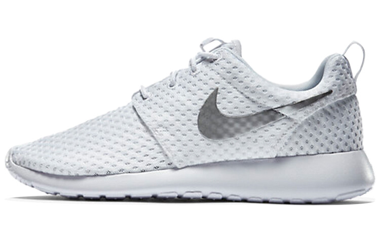 Nike Roshe One Кроссовки женские
Nike Roshe One Кроссовки женские