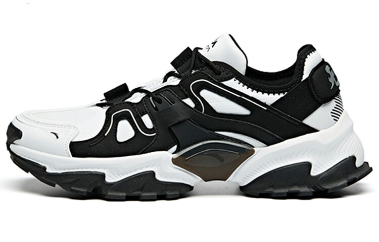 Кроссовки мужские низкие черные/белые Anta
Кроссовки мужские низкие черные/белые Anta