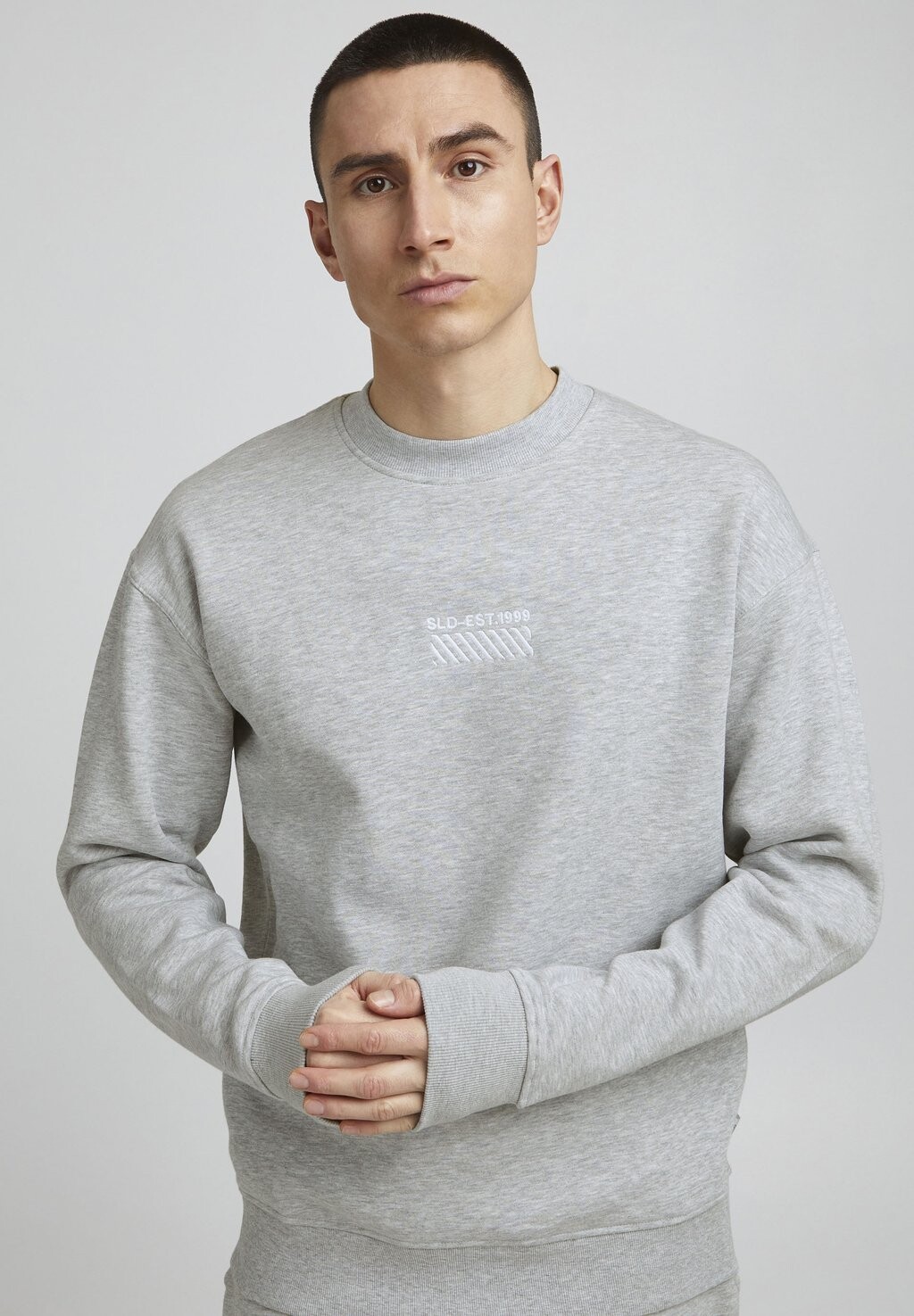 Свитшот Solid, цвет light grey melange
Свитшот Solid, цвет light grey melange