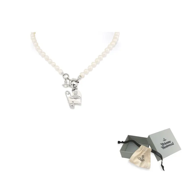 Женское ожерелье из жемчуга Vivienne Westwood
Женское ожерелье из жемчуга Vivienne Westwood