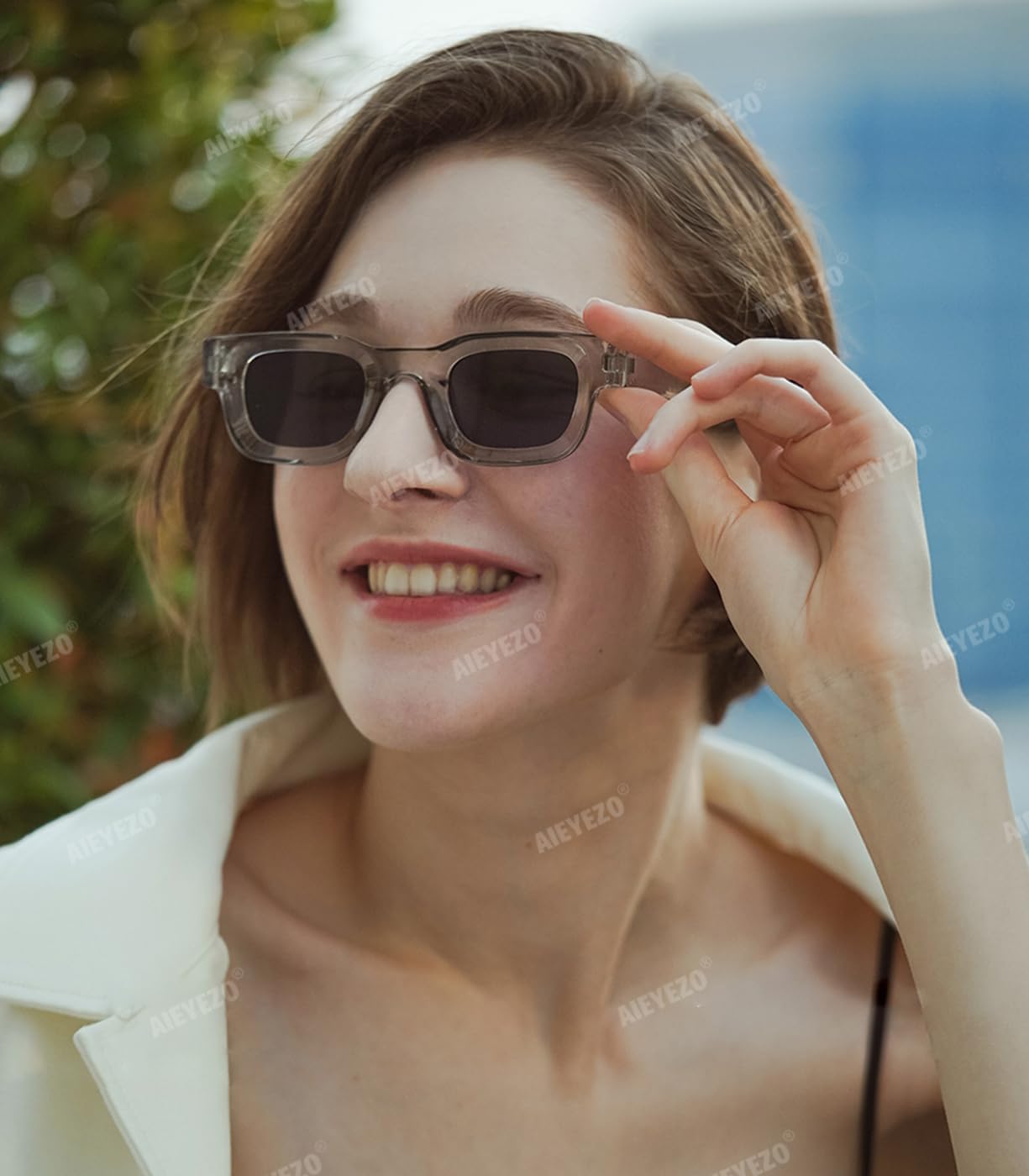 Современные прямоугольные солнцезащитные очки AIEYEZO для женщин и мужчин в стиле ретро 90-х, массивные квадратные поляризованные солнцезащитные очки с защитой UV400, Clear Grey/Light Grey
Современные прямоугольные солнцезащитные очки AIEYEZO для женщин и мужчин в стиле ретро 90-х, массивные квадратные поляризованные солнцезащитные очки с защитой UV400, Clear Grey/Light Grey