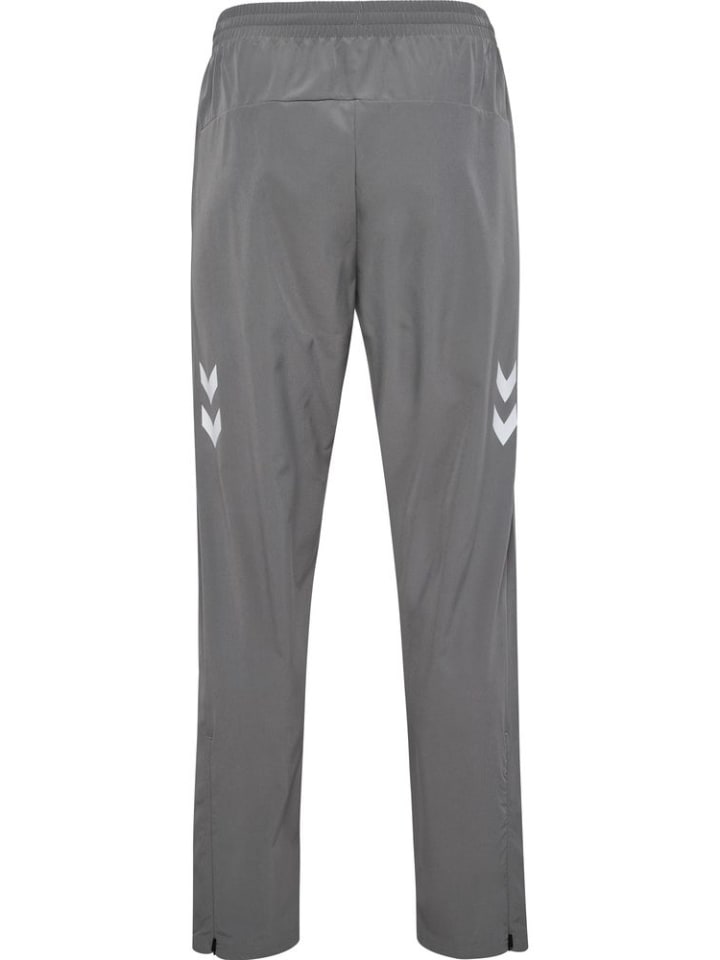 Hummel Тренировочные штаны "Lead 2.0 Woven Pants" серого цвета
Hummel Тренировочные штаны "Lead 2.0 Woven Pants" серого цвета