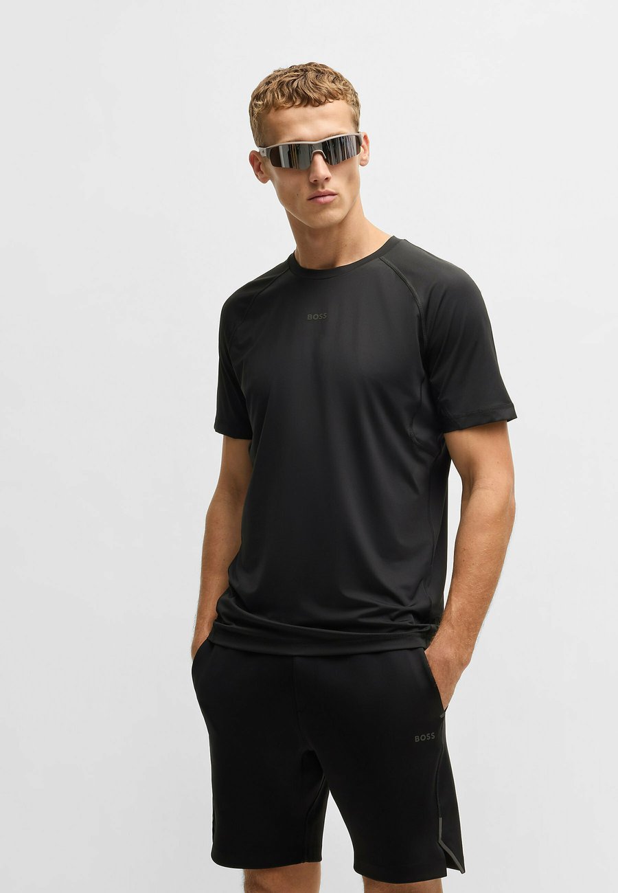 Футболка BOSS TEE ACTIVE , Black One/Black, Черный, Футболка BOSS TEE ACTIVE , Black One/Black
Футболка BOSS TEE ACTIVE , Black One/Black, Черный, Футболка BOSS TEE ACTIVE , Black One/Black