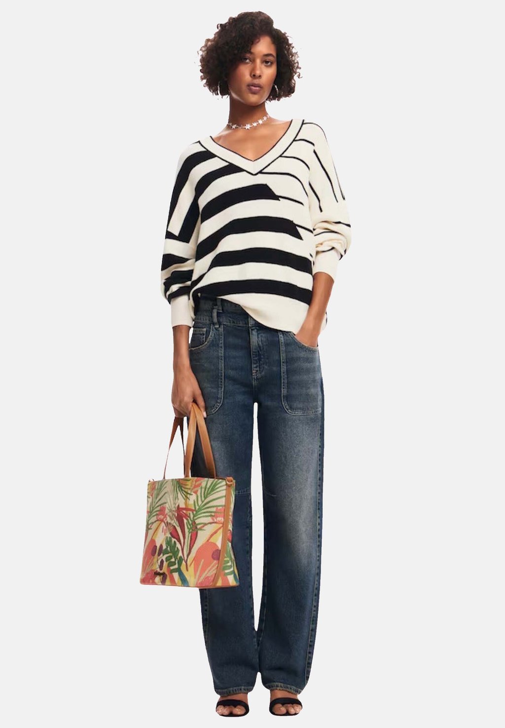 Сумка SUNARA VALDIVIA UMHÄNGE Desigual, коричневый 
Сумка SUNARA VALDIVIA UMHÄNGE Desigual, коричневый